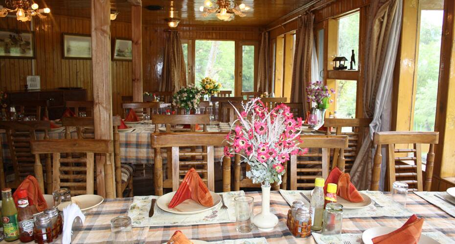 Hotel Ice Land, Sonamarg 4